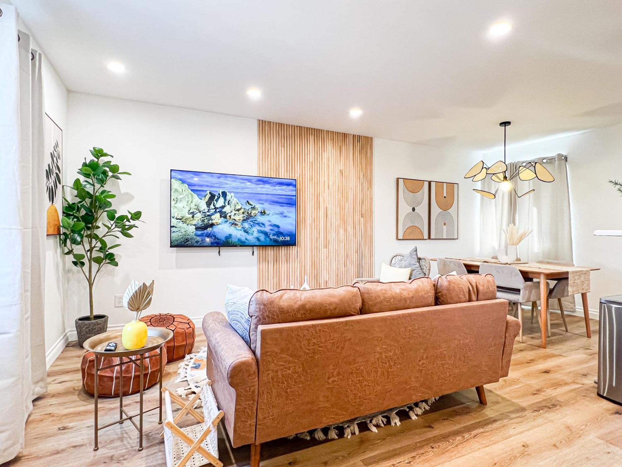 Comfy 2-bedroom In Hollywood Hébergement de vacances *